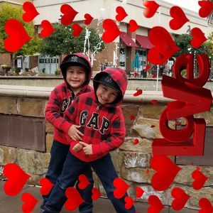 Meet your Posher, Angela